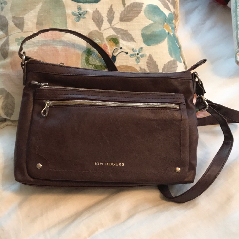 Cute burgundy/purple hipster purse! Kim Rogers